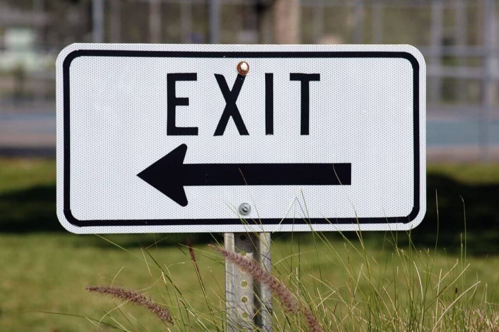Dissolved company meaning